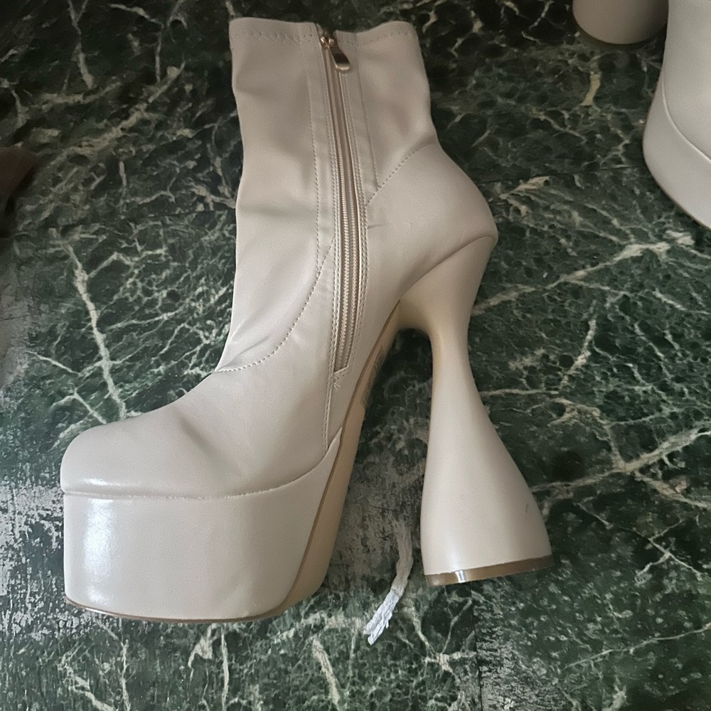 Fashion Nova Cream Platform Ankle Boots
